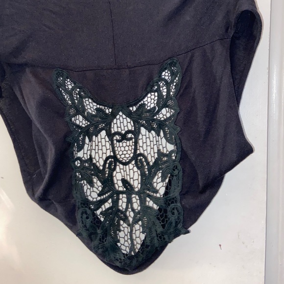 Cardigan - Picture 2 of 3